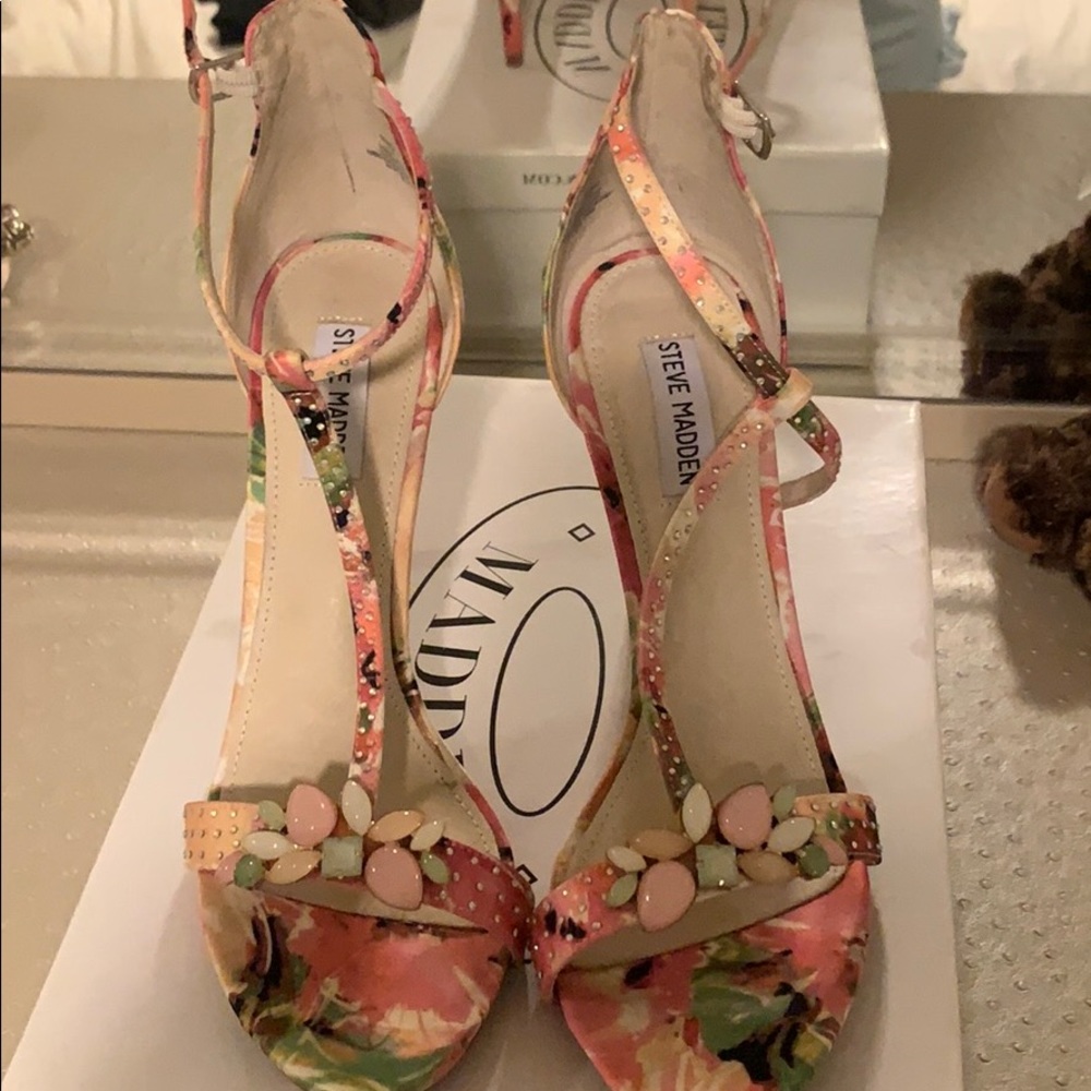 Floral print high heels